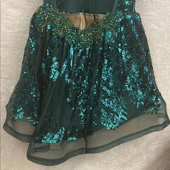 Emerald Green Sleeveless Crew Neck A-line Dress - Picture 10 of 16